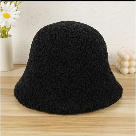 Fluffy Black Bucket Hat soft acrylic sponge like material - Picture 1 of 7